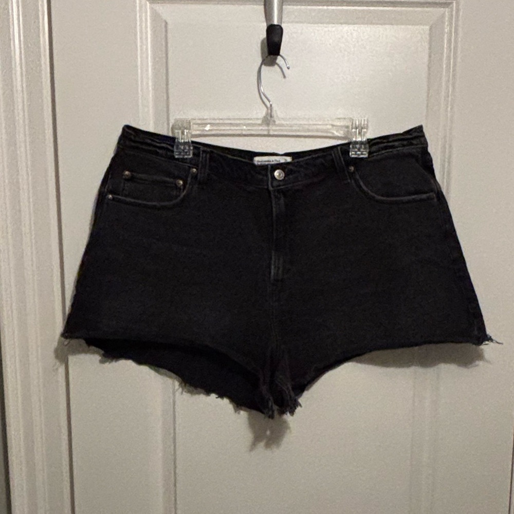 Abercrombie Blk Denim Women's Shorts - Sz. 34/18